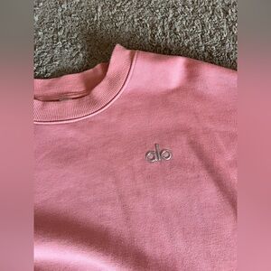 ALO Yoga Coral Sweatshirt
